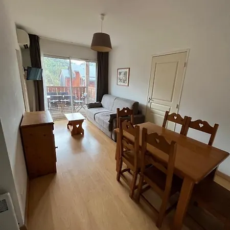 Joli Appartement Avec Terrasse Ax-les-Thermes Exterior foto